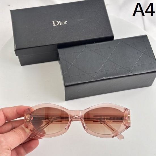 DIOR ディオール 2024SS サングラス この春夏注目のトップス DIOR ディオール 2024SS サングラス この春夏注目のトップス