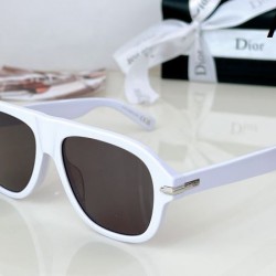 DIOR ディオール 2024SS サングラス 新作春夏らしさをプラス