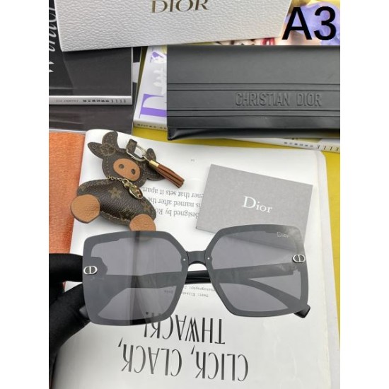 DIOR ディオール 2024SS サングラス 夏に必須の定番アイテム DIOR ディオール 2024SS サングラス 夏に必須の定番アイテム