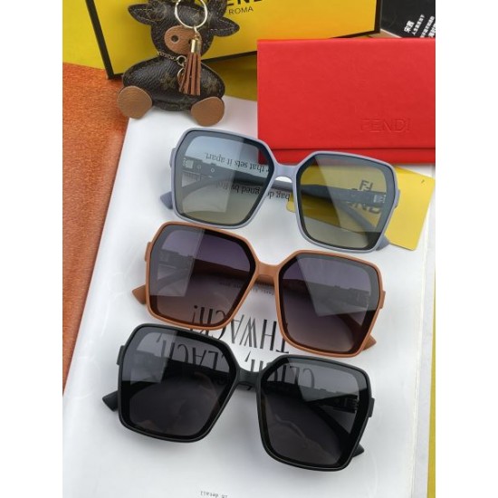 FENDI フェンデイ 2024SS サングラス これさえ押さえればOK! FENDI フェンデイ 2024SS サングラス これさえ押さえればOK!