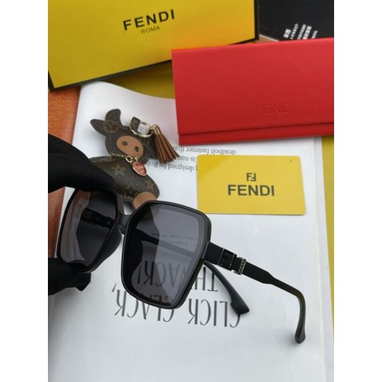 FENDI フェンデイ 2024SS サングラス これさえ押さえればOK! FENDI フェンデイ 2024SS サングラス これさえ押さえればOK!