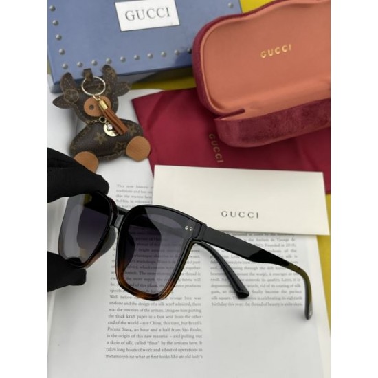 GUCCI グッチ 2024SS サングラス 夏に欠かせないアイテム GUCCI グッチ 2024SS サングラス 夏に欠かせないアイテム