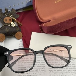 GUCCI グッチ 2024SS サングラス おしゃれな人は愛用中！