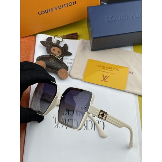 LOUIS VUITTON ルイヴィトン 2024SS サングラス 圧倒的な高級感 LOUIS VUITTON ルイヴィトン 2024SS サングラス 圧倒的な高級感