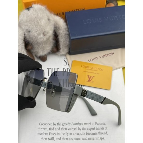 LOUIS VUITTON ルイヴィトン 2024SS サングラス 限定ギフトにも LOUIS VUITTON ルイヴィトン 2024SS サングラス 限定ギフトにも