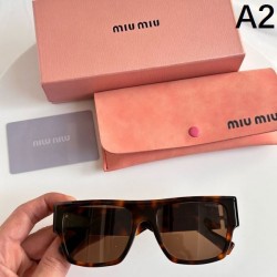 MIU MIU ミュウミュウ 2024SS サングラス 春夏のトレンド