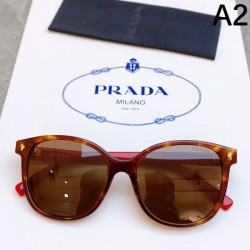 PRADA プラダ 2024SS サングラス ファッションに新しい色