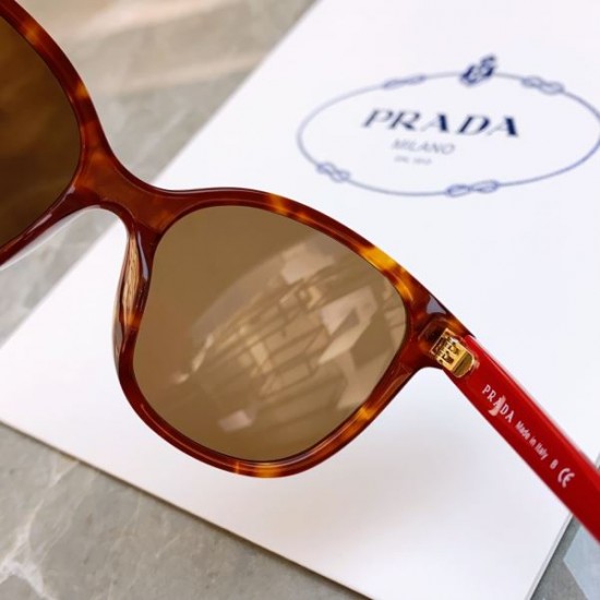 PRADA プラダ 2024SS サングラス ファッションに新しい色
