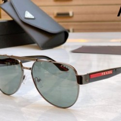 PRADA プラダ 2024SS サングラス 素敵な夏の定番アイテム