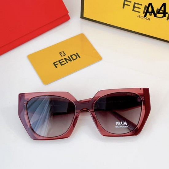 PRADA プラダ 2024SS サングラス 今季はファション感漂う PRADA プラダ 2024SS サングラス 今季はファション感漂う