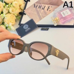 VERSACE ヴェルサーチェ 2024SS サングラス 最新で完売確実