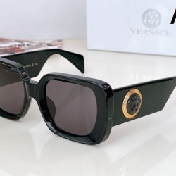 VERSACE ヴェルサーチェ 2024SS サングラス 一番売れている