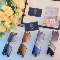 VERSACE ヴェルサーチェ 2024SS サングラス 夏オススメ新作