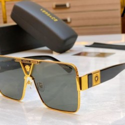 VERSACE ヴェルサーチェ 2024SS サングラス トレンド感抜群