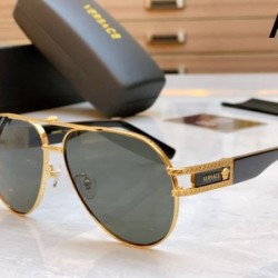 VERSACE ヴェルサーチェ 2024SS サングラス 圧倒的な支持率
