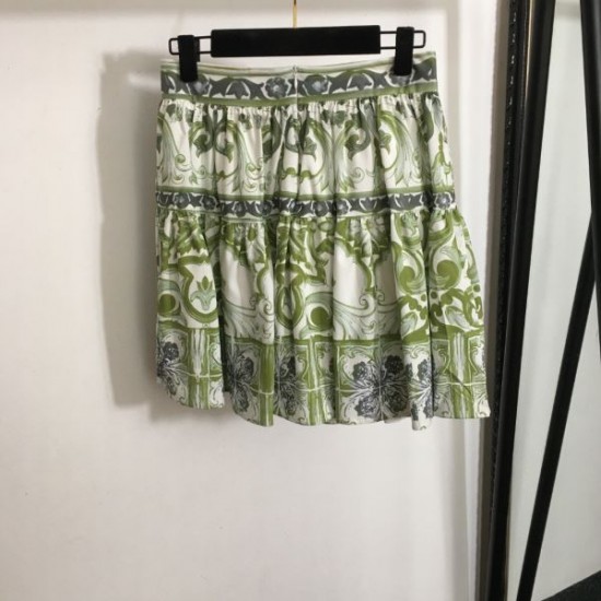 2024SS 上下セット DOLCE&GABBANA ドルチェ&ガッバーナ 最新大人気 2024SS 上下セット DOLCE&GABBANA ドルチェ&ガッバーナ 最新大人気