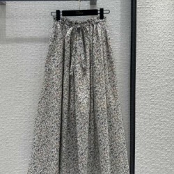 2024SS ロングスカート DIOR ディオール 色気のあるスタイルに仕上げ
