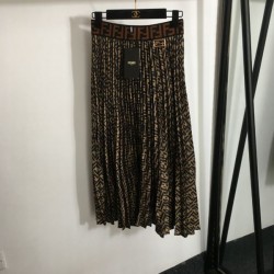 2024SS ロングスカート FENDI フェンデイ 今年の夏はこれで決まり