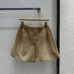 2024SS 半ズボン PRADA プラダ おしゃれ上級者の印象がある