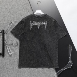2024SS 季節を問わず活躍し BALENCIAGA バレンシアガ 半袖Tシャツ