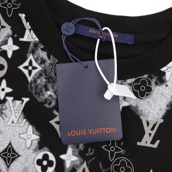 2024SS バカ売れ継続中 LOUIS VUITTON ルイヴィトン 半袖Tシャツ