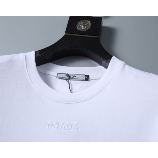 2024SS 今っぽいスタイルに決まる PRADA プラダ 半袖Tシャツ