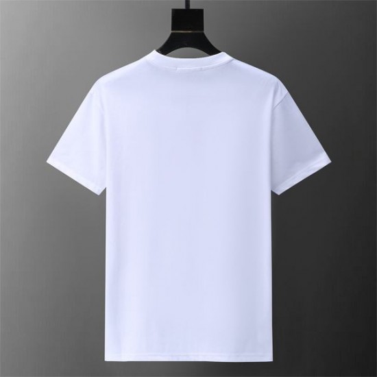 2024SS 存在感ばっちりなアイテム PRADA プラダ 半袖Tシャツ 2024SS 存在感ばっちりなアイテム PRADA プラダ 半袖Tシャツ