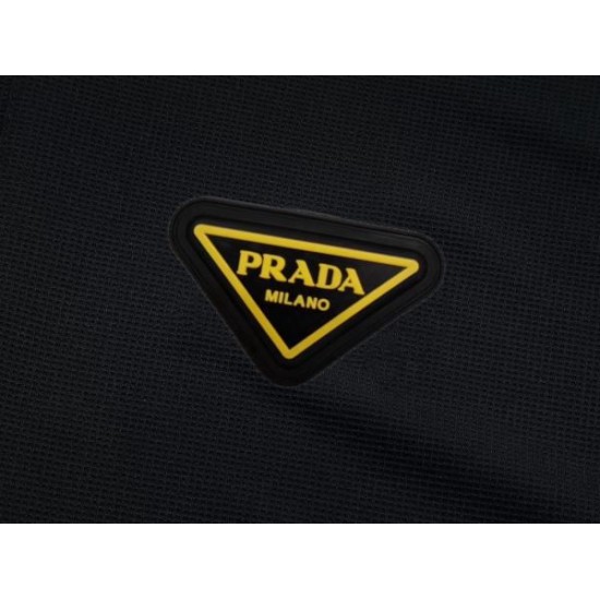2024SS お洒落さんの愛用率が高い PRADA プラダ 半袖Tシャツ