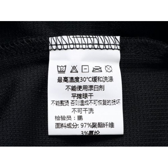 2024SS お洒落さんの愛用率が高い PRADA プラダ 半袖Tシャツ