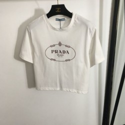 2024SS 半袖Tシャツ PRADA プラダ 個性的な印象に仕上がり