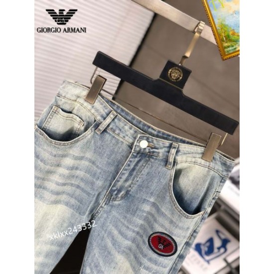 2024SS 個性的な春夏のコーディネート ARMANI アルマーニ ジーパン 2024SS 個性的な春夏のコーディネート ARMANI アルマーニ ジーパン
