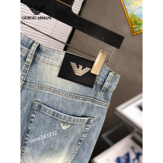 2024SS 個性的な春夏のコーディネート ARMANI アルマーニ ジーパン 2024SS 個性的な春夏のコーディネート ARMANI アルマーニ ジーパン