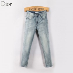 2024SS 夏に向けて使えるスタイル DIOR ディオール ジーパン