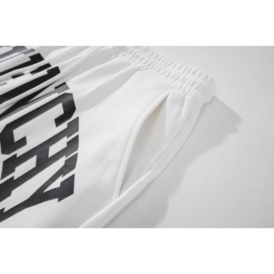 2024SS カジュアルで気分爽快 GIVENCHY ジバンシィ 半ズボン