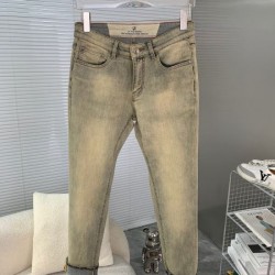 2024SS 今夏に長く愛用できるスタイル LOEWE ロエベ ジーパン