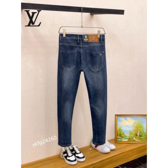 2024SS 今季話題の一級品 LOUIS VUITTON ルイヴィトン ジーパン 2024SS 今季話題の一級品 LOUIS VUITTON ルイヴィトン ジーパン
