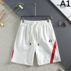 2024SS 夏のコーデにぴったり MONCLER モンクレール 半ズボン