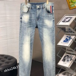 2024SS 圧倒的な高級感 VALENTINO ヴァレンティノ ジーパン