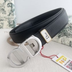 DIOR ディオール 普段使いに最適の大人スタイル 2024SS ベルト
