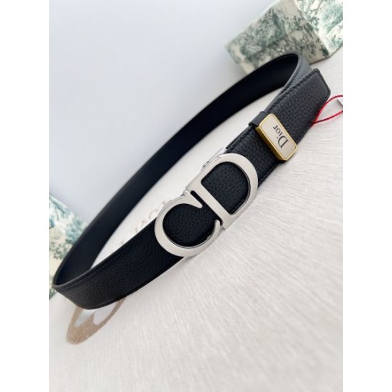 DIOR ディオール 普段使いに最適の大人スタイル 2024SS ベルト DIOR ディオール 普段使いに最適の大人スタイル 2024SS ベルト
