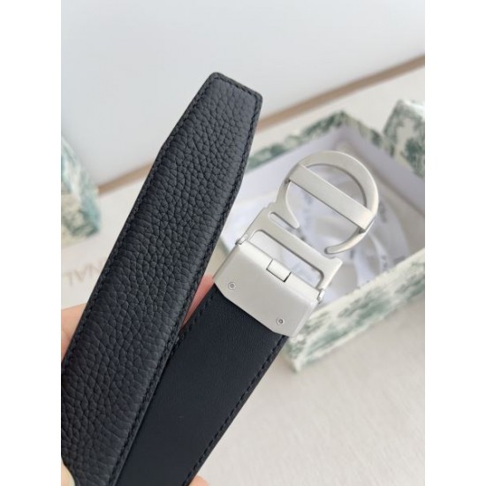 DIOR ディオール 普段使いに最適の大人スタイル 2024SS ベルト DIOR ディオール 普段使いに最適の大人スタイル 2024SS ベルト