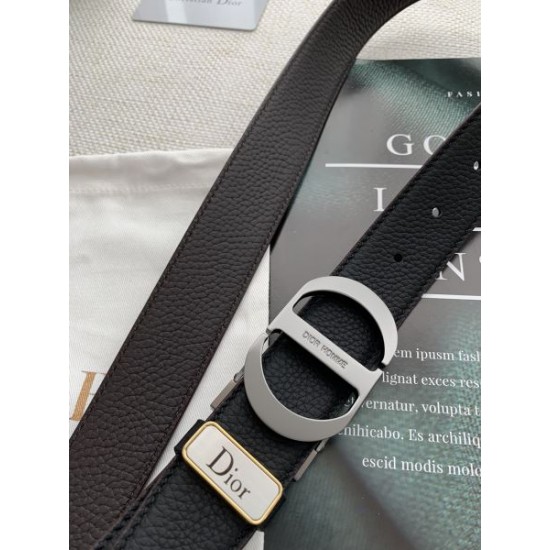 DIOR ディオール 今シーズンのトレンドアイテム 2024SS ベルト DIOR ディオール 今シーズンのトレンドアイテム 2024SS ベルト