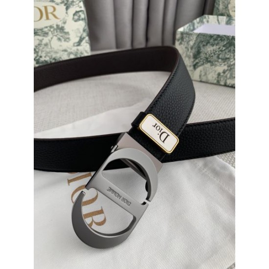 DIOR ディオール 今シーズンのトレンドアイテム 2024SS ベルト DIOR ディオール 今シーズンのトレンドアイテム 2024SS ベルト