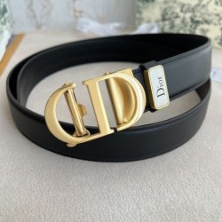 DIOR ディオール カジュアルさも強めなアイテム 2024SS ベルト
