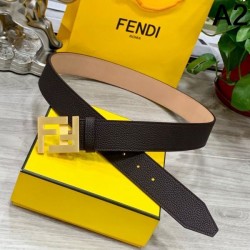 FENDI フェンデイ 春夏に必要なおすすめアイテム 2024SS ベルト