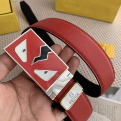 FENDI フェンデイ カジュアルなのに高感度が高く 2024SS ベルト