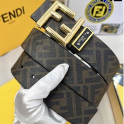 FENDI フェンデイ 春夏アイテムから新たに登場！ 2024SS ベルト