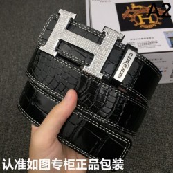 HERMES エルメス 夏新しい物ひとつは欲しい定番 2024SS ベルト