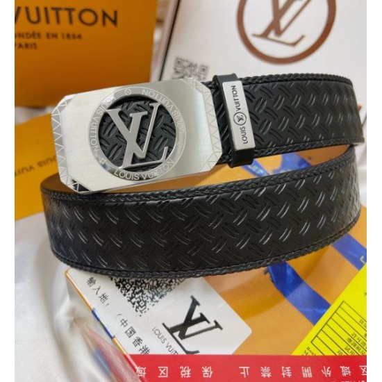 LOUIS VUITTON ルイヴィトン トレンドの最先端に 2024SS ベルト LOUIS VUITTON ルイヴィトン トレンドの最先端に 2024SS ベルト