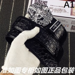 VERSACE ヴェルサーチェ ビンテージ感のある 2024SS ベルト